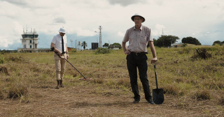 Mads_Brügger_Cold_Case_Hammarskjöld_copertina