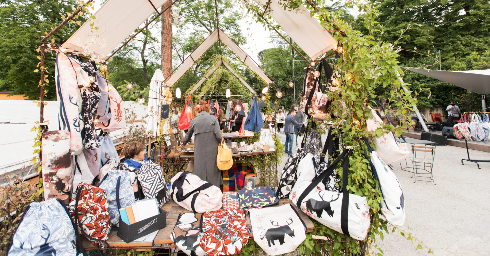 Capsula design market 1