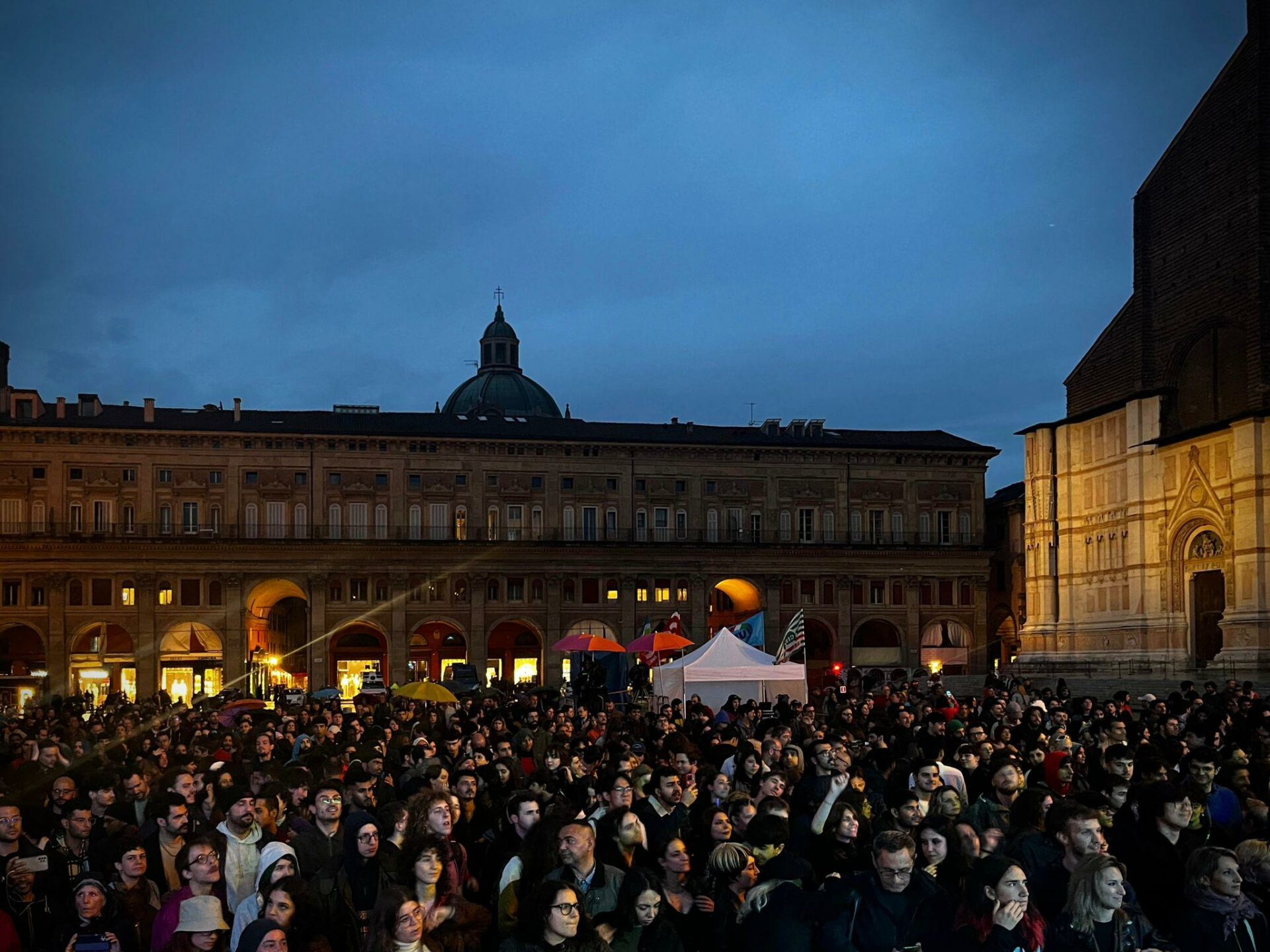 PrimoMaggio_PiazzaMaggiore