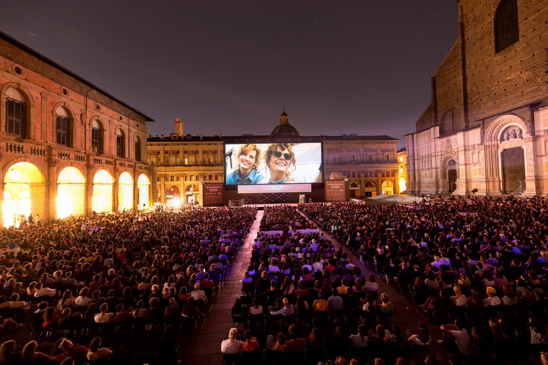 Bologna_Piazza_Maggiore_04